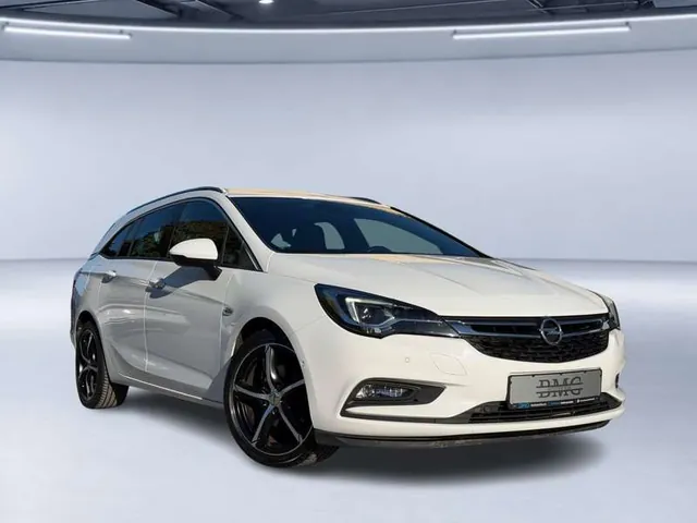 Opel Astra K Sports Tourer 1.6 Turbo