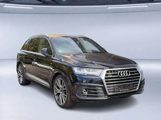 Audi Q7 50 TDI quattro S line